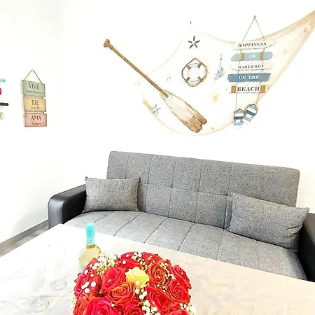 Holiday home Blanca Apartment, Garden View 2 Bedrooms *