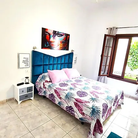 Casa vacanze Blanca Apartment, Garden View 2 Bedrooms Costa Adeje (Tenerife)