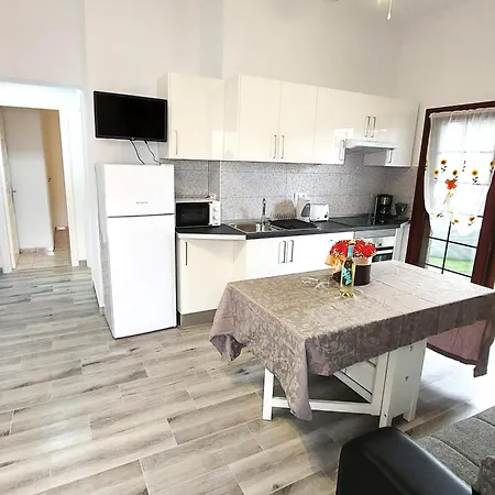 Casa vacanze Blanca Apartment, Garden View 2 Bedrooms Costa Adeje (Tenerife)